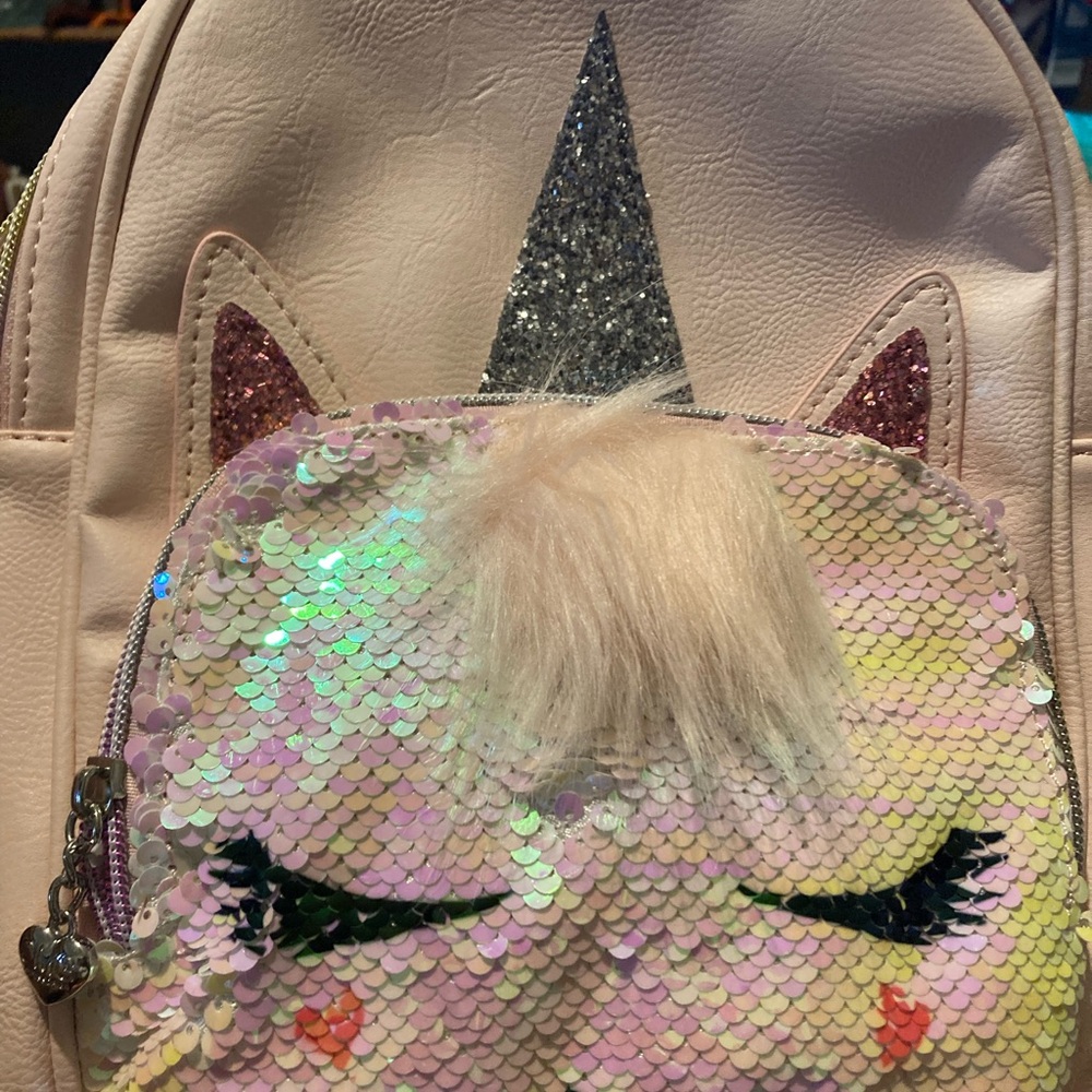 OMG Accessories pink unicorn backpack for girls - Picture 10 of 11